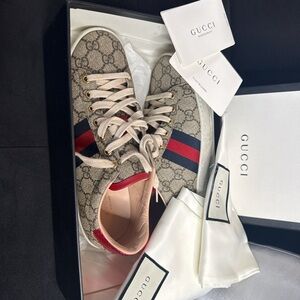 Gucci Women's Beige Sneakers with Red and Blue Accents